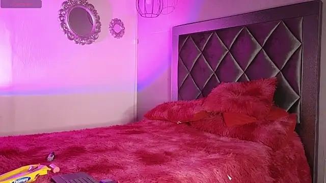 Snapshot of ashley_brend chatting on 06-26-26, 02:16 ashley brend online show from 06-26-26, 02:16