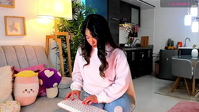 Issa cooper online show from 10-10-25, 12:20