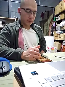 Snapshot of 97banana chatting on 03-13-25, 03:33 97banana online show from 03-13-25, 03:33