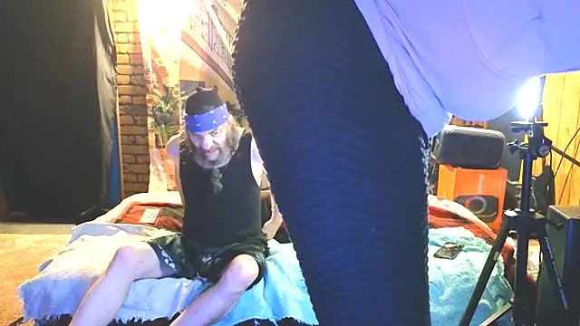 PropertyAndBiker online show from 11-04-25, 11:15