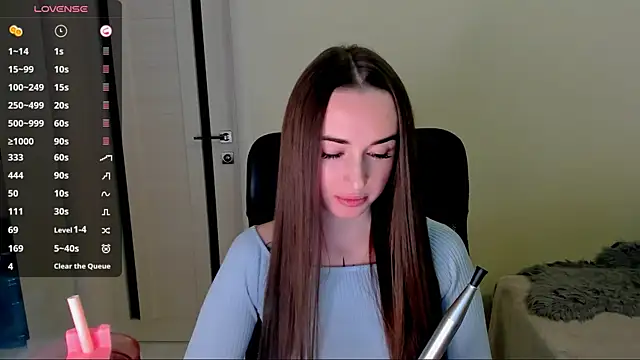 Snapshot of Kimmberr chatting on 10-16-25, 03:18 Kimmberr online show from 10-16-25, 03:18