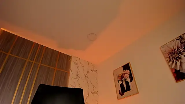 Dollar-girl online show from 03-08-26, 06:34