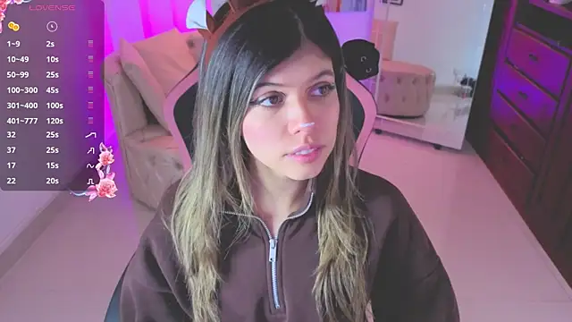 NATAASHA    online show from 12-22-25, 03:25