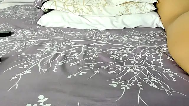 maybelline69 online show from 09-23-25, 10:02