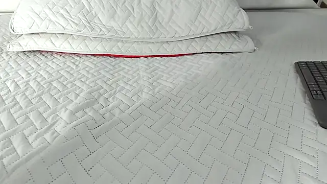 maybelline69 online show from 09-30-25, 07:46