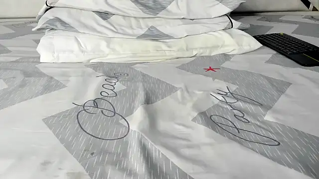 maybelline69 online show from 10-21-25, 08:53