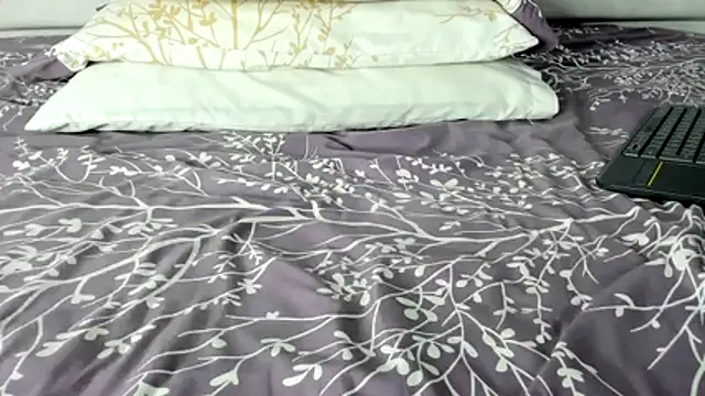 maybelline69 online show from 11-17-25, 07:30