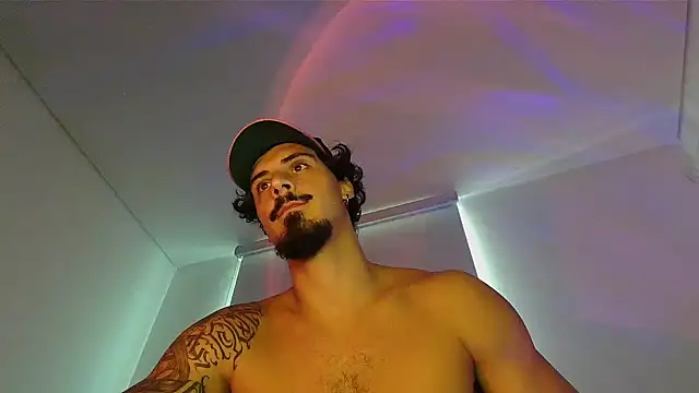 milkoffe online show from 04-10-26, 02:44