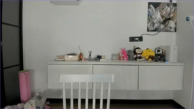 Snapshot of kokyokka_v chatting on 12-15-25, 03:00 kokyokka v online show from 12-15-25, 03:00