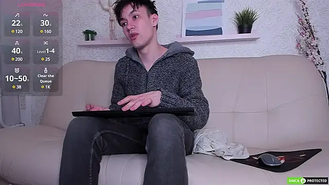 CalvinOwens online show from 03-03-25, 05:39