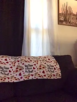 Snapshot of SidneyRaee chatting on 02-18-26, 04:36 SidneyRaee online show from 02-18-26, 04:36