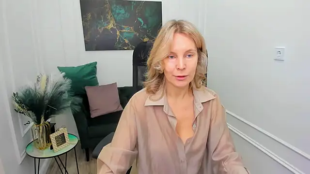 Sinty Devis online show from 04-02-26, 04:32