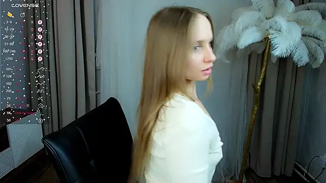 Mad1en online show from 01-13-25, 05:55