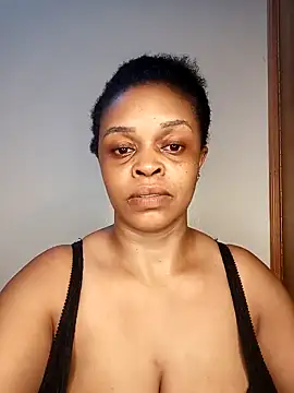 Snapshot of boobsnipplian chatting on 03-18-25, 12:14 boobsnipplian online show from 03-18-25, 12:14