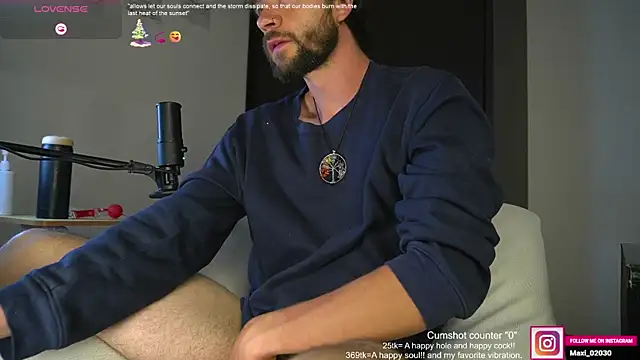 just maxii online show from 01-17-25, 10:45