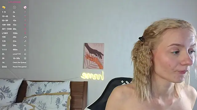 IdaValenti online show from 10-24-25, 11:12