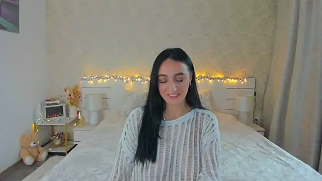 Snapshot of best_bomb chatting on 12-22-25, 10:45 best bomb online show from 12-22-25, 10:45