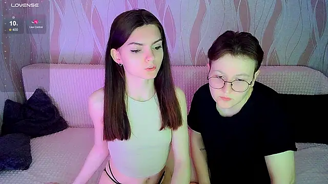  crazy baby  online show from 09-23-25, 10:13