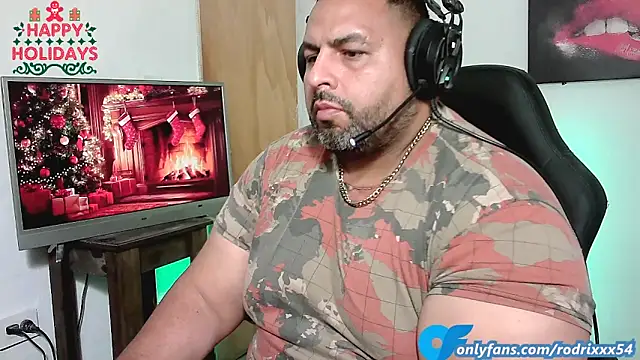 Snapshot of rodrix54 chatting on 12-22-24, 12:39 rodrix54 online show from 12-22-24, 12:39