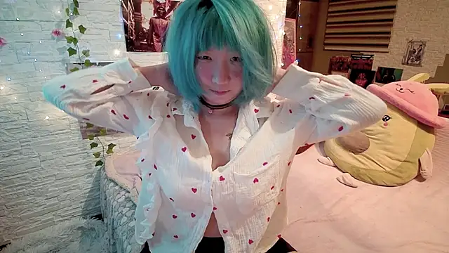 Akemilun online show from 09-13-25, 03:12