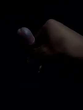 Snapshot of mjiyk1130 chatting on 10-22-25, 08:14 mjiyk1130 online show from 10-22-25, 08:14