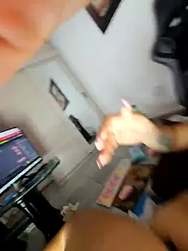 Snapshot of big_pusyy chatting on 12-25-24, 06:19 big pusyy online show from 12-25-24, 06:19