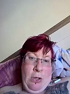 Snapshot of dieGeile0411 chatting on 03-02-26, 01:07 dieGeile0411 online show from 03-02-26, 01:07