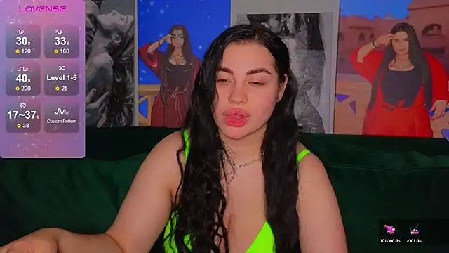 Nikki Kardashian online show from 12-05-24, 03:06