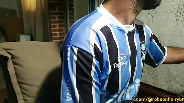 Snapshot of robsonbr chatting on 09-15-25, 12:16 robsonbr online show from 09-15-25, 12:16
