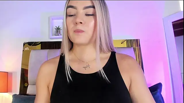 emmy r online show from 09-10-25, 01:44