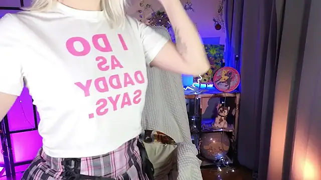 ImBonBon online show from 04-19-26, 10:23