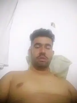 Snapshot of Carabina1991 chatting on 11-17-25, 07:14 Carabina1991 online show from 11-17-25, 07:14