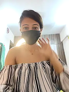 Snapshot of Angel_rani2 chatting on 01-19-25, 01:55 Angel rani2 online show from 01-19-25, 01:55