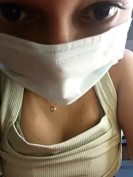 Snapshot of Angel_rani2 chatting on 02-06-25, 06:24 Angel rani2 online show from 02-06-25, 06:24