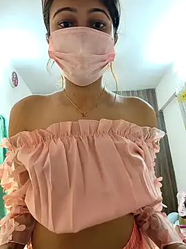 Snapshot of Angel_rani2 chatting on 02-07-25, 02:15 Angel rani2 online show from 02-07-25, 02:15