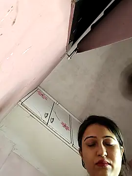 Snapshot of Angel_rani2 chatting on 03-08-25, 09:40 Angel rani2 online show from 03-08-25, 09:40