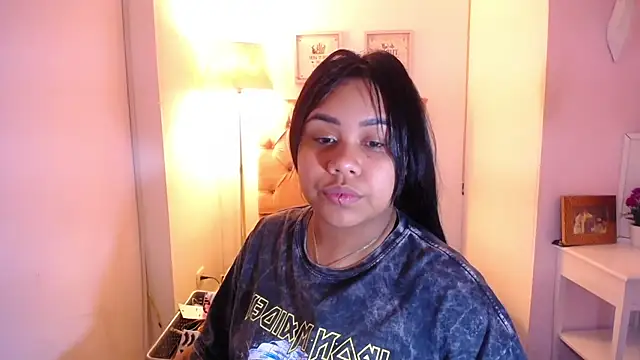 Nahom1  online show from 11-13-25, 09:58