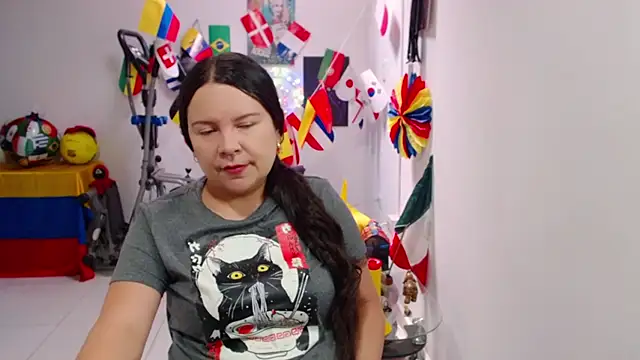 claryssa  online show from 06-30-26, 04:30