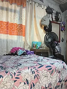 Horny kaylee online show from 07-14-26, 10:48