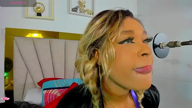 Snapshot of angel_dthroatt chatting on 01-11-25, 12:07 angel dthroatt online show from 01-11-25, 12:07