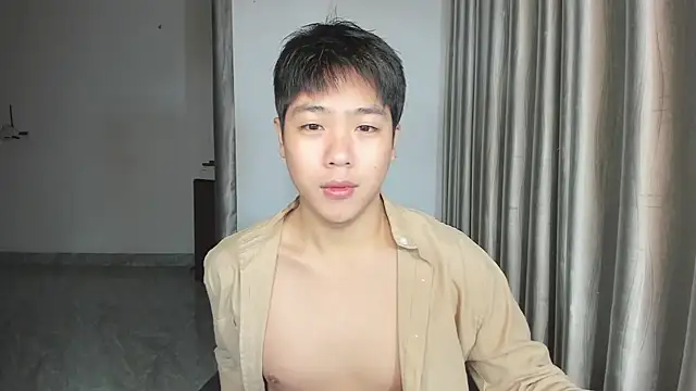 Oliver Nl online show from 02-24-25, 04:16