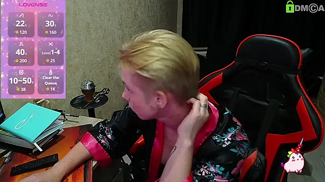 Alexis Gordon online show from 09-13-25, 07:46