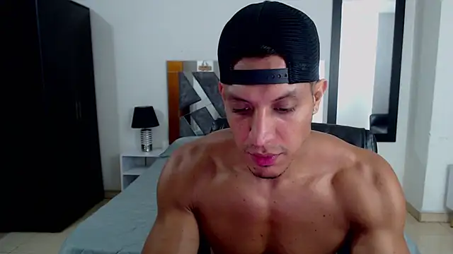 Frank heaven01 online show from 12-30-24, 03:35