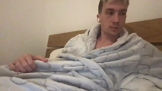 hungandfun05 online show from 12-11-24, 07:57