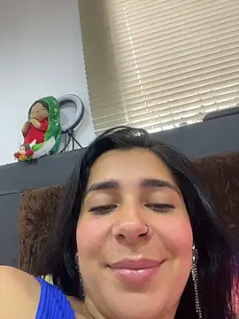 Meganmilk1 online show from 03-26-26, 04:34