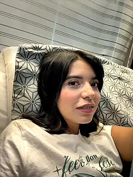 NicolRoss  online show from 12-03-25, 07:56