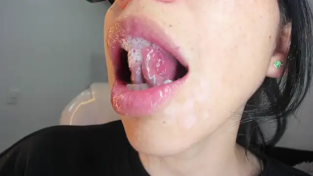 Katty mouth online show from 12-04-25, 08:39