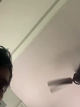 hitlar1026 online show from 12-21-25, 12:29