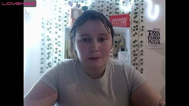 Light Luna online show from 01-14-25, 11:42