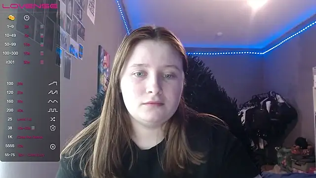 Snapshot of Light_Luna chatting on 01-17-26, 03:39 Light Luna online show from 01-17-26, 03:39